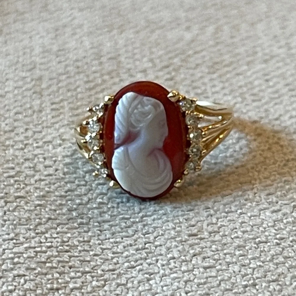 CAMEO❤️14K Gold❤️Diamond and Agate Cameo Portrait Statement Ring